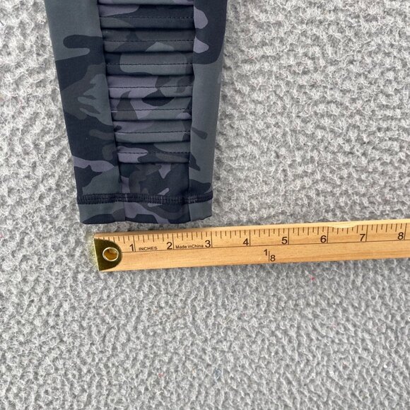 Constantly Varied Gear Leggings Women Extra Small Grey Camo Moto Full Length CVG - Picture 11 of 12